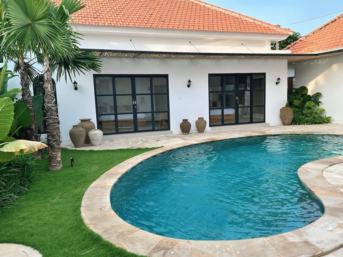 Amerta Villa Seminyak 외부 사진