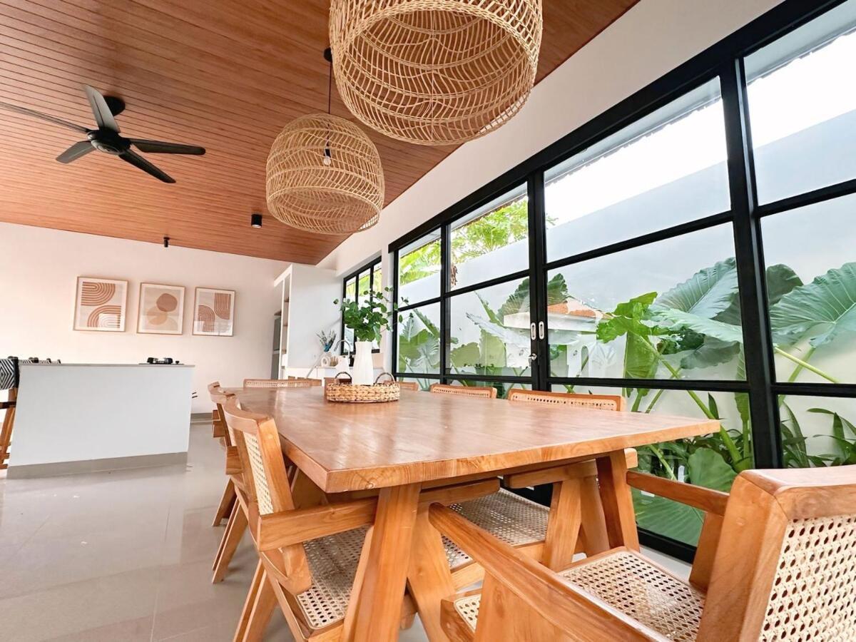 Amerta Villa Seminyak 외부 사진