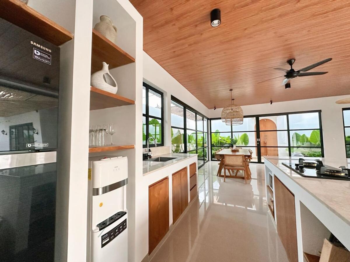 Amerta Villa Seminyak 외부 사진