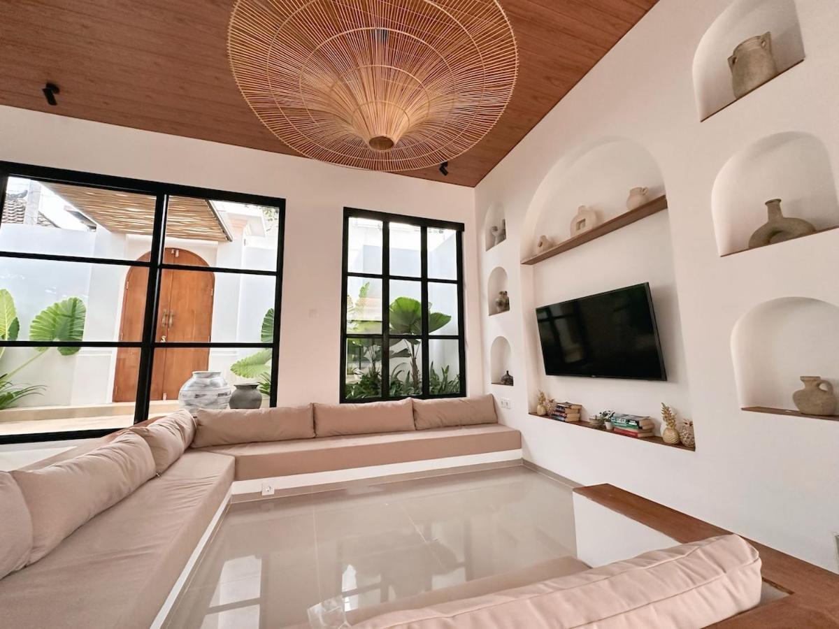 Amerta Villa Seminyak 외부 사진